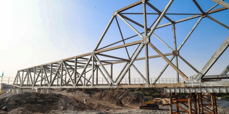 Aeropuerto Jorge Chávez: Puentes modulares presentan avance del 70%, afirma el MTC