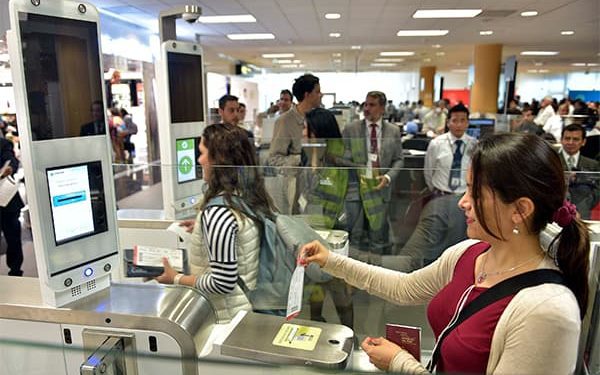 Se reactivan las puertas electrónicas del Aeropuerto Jorge Chávez