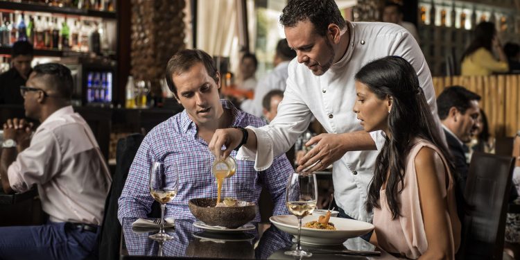 Actividad de restaurantes creció un 5.53% en el primer semestre del año