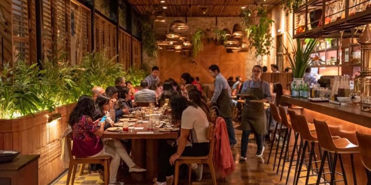 Actividad de restaurantes creció 10,39% en agosto, según el INEI
