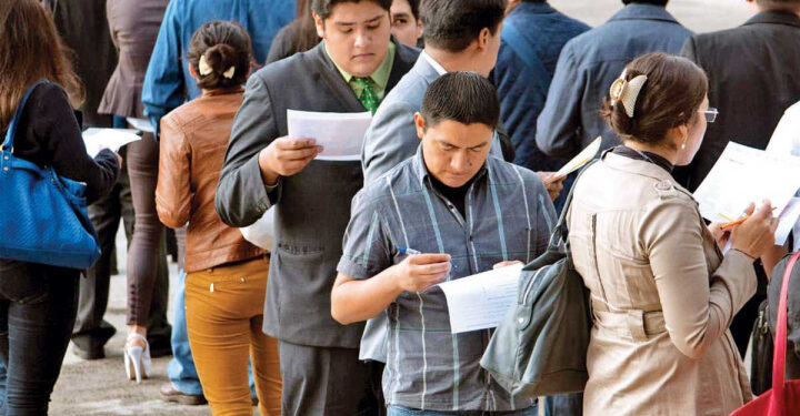 MTPE ajusta proyección de crecimiento del empleo para 2024 y 2025: ¿Qué sectores liderarán la demanda?
