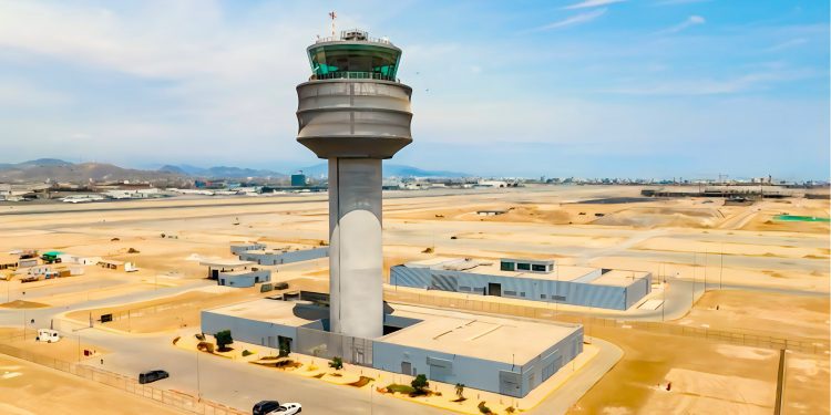 Aeropuerto Jorge Chávez: autorizan funcionamiento de nueva torre de control y segunda pista de aterrizaje