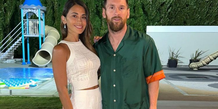 Se agotó camisa Gucci que Lionel Messi usó en Año Nuevo pese a su alto precio: ¿Cuánto cuesta?