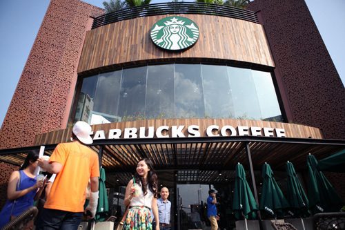 vietnam starbucks 2