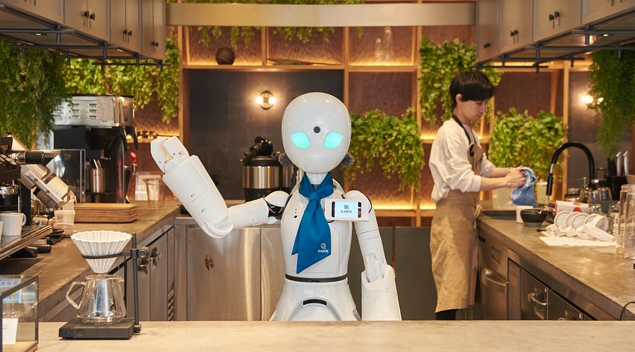 ¿Un café con mesoneros robot? Conoce cómo es el local que revoluciona el empleo